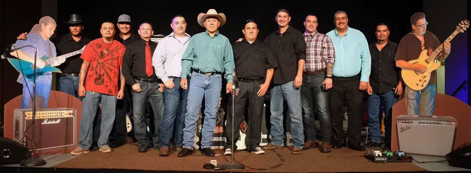 cuarenta y cinco band in NM
